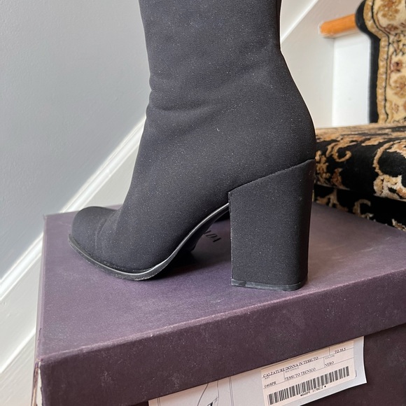 Authentic Prada boots - Picture 3 of 4